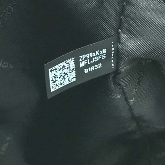 🌼Michael Kors Purse - Picture 9 of 13